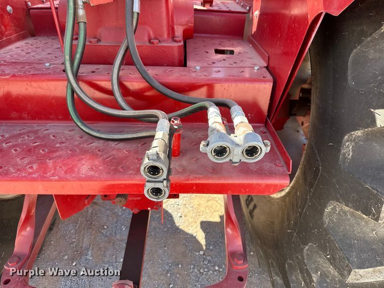 image for item EU5369 1967 International Harvester 1256 tractor