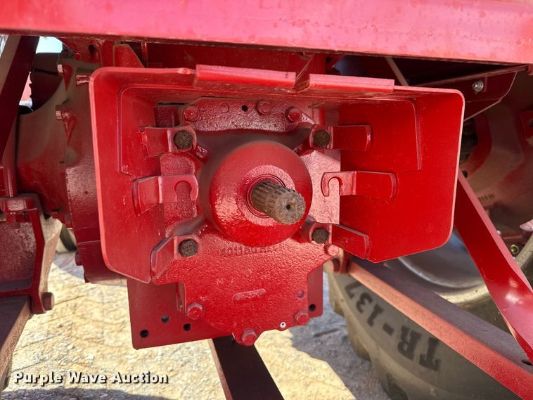 image for item EU5369 1967 International Harvester 1256 tractor