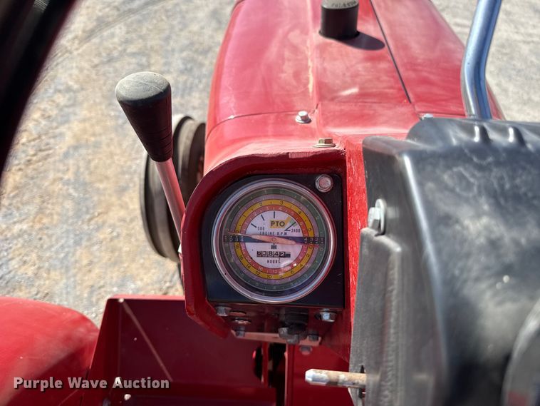 image for item EU5369 1967 International Harvester 1256 tractor