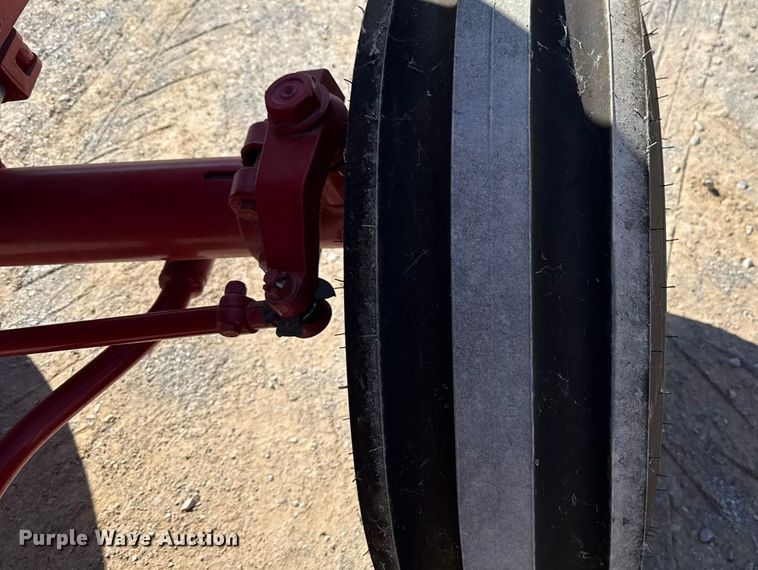 image for item EU5369 1967 International Harvester 1256 tractor