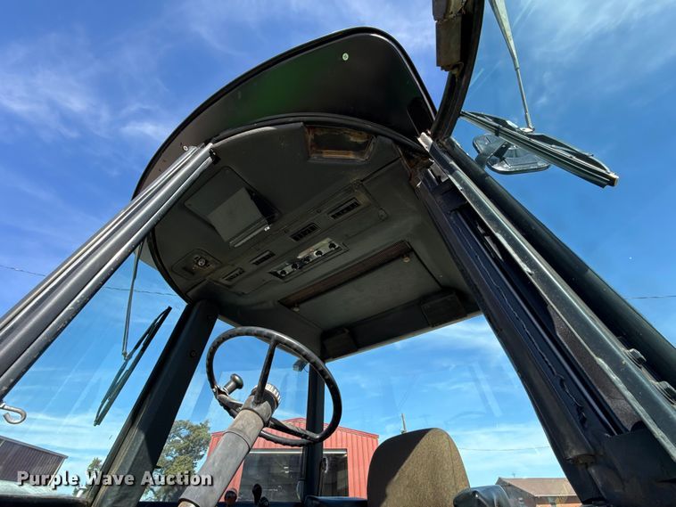 image for item EU5370 1979 John Deere 4640 tractor