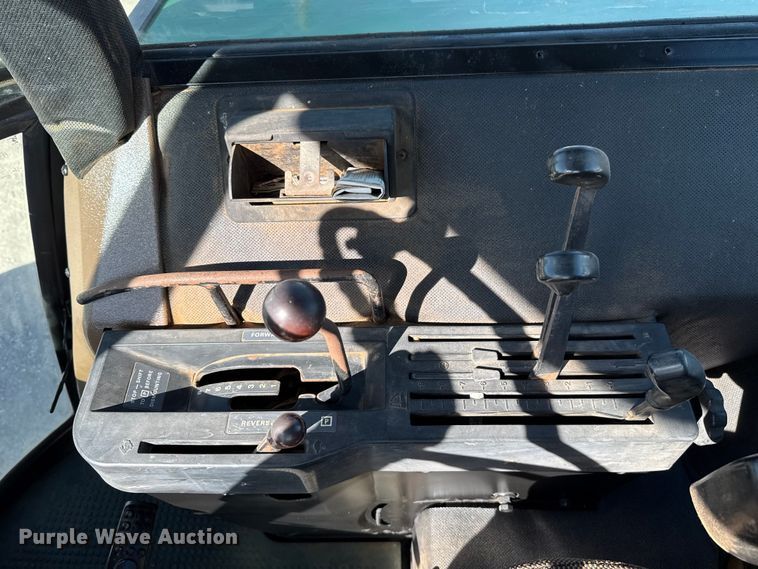 image for item EU5370 1979 John Deere 4640 tractor