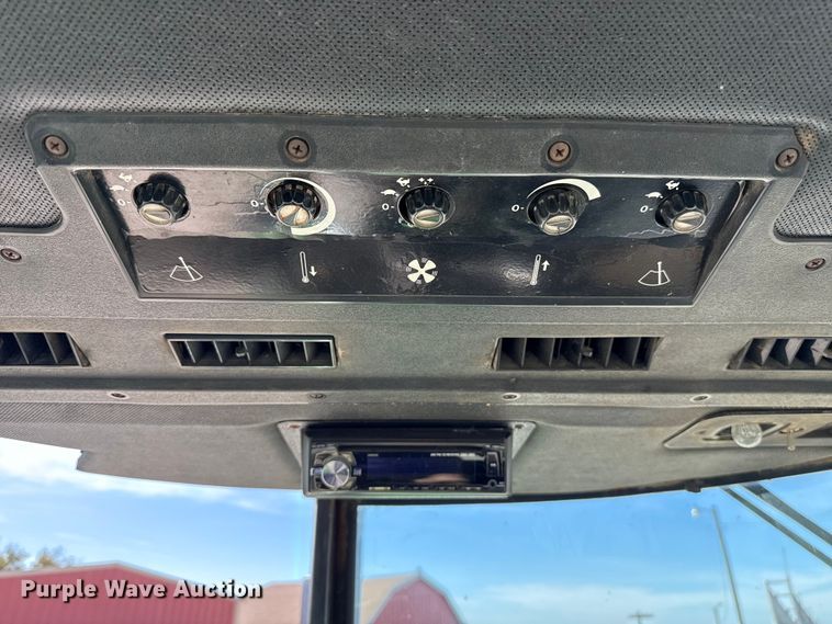 image for item EU5370 1979 John Deere 4640 tractor