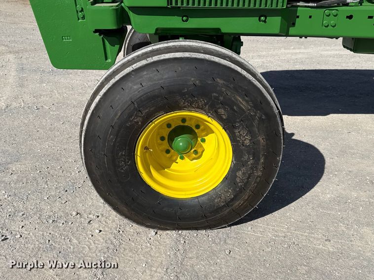image for item EU5370 1979 John Deere 4640 tractor