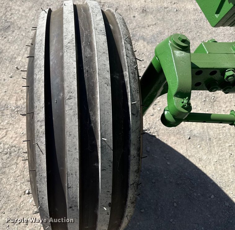 image for item EU5370 1979 John Deere 4640 tractor