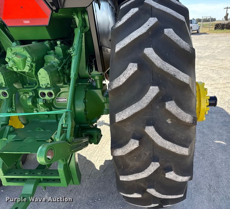 image for item EU5370 1979 John Deere 4640 tractor