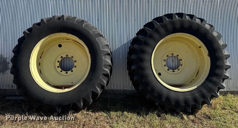 image for item EU5370 1979 John Deere 4640 tractor