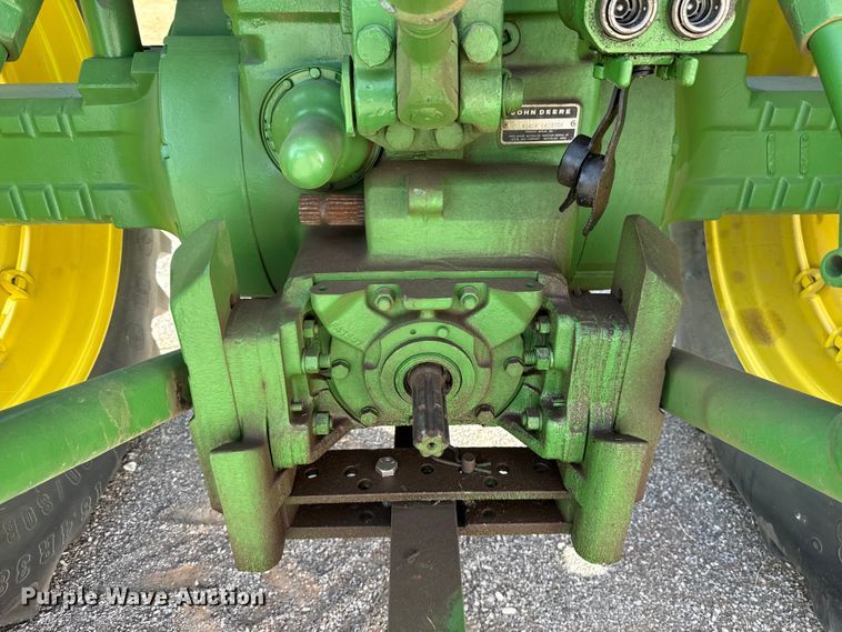 image for item EU5371 1980 John Deere 4440 tractor