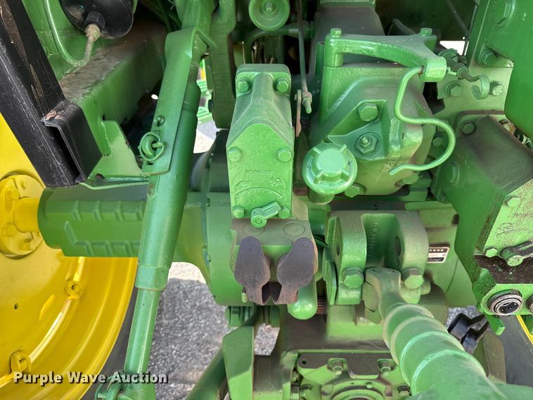 image for item EU5371 1980 John Deere 4440 tractor