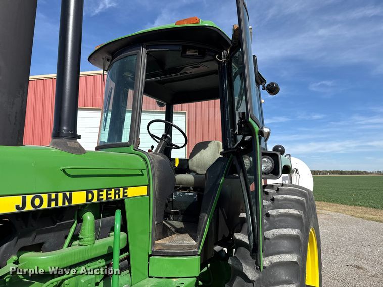 image for item EU5371 1980 John Deere 4440 tractor