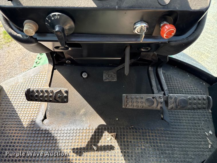 image for item EU5371 1980 John Deere 4440 tractor