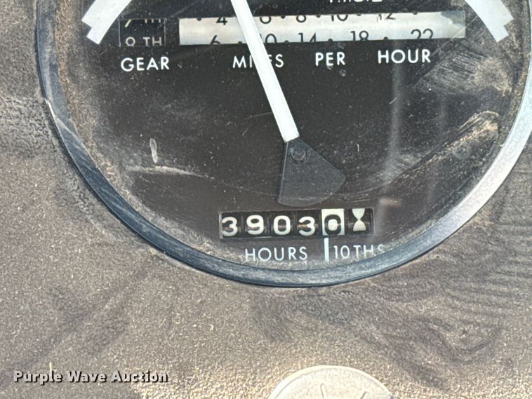 image for item EU5371 1980 John Deere 4440 tractor