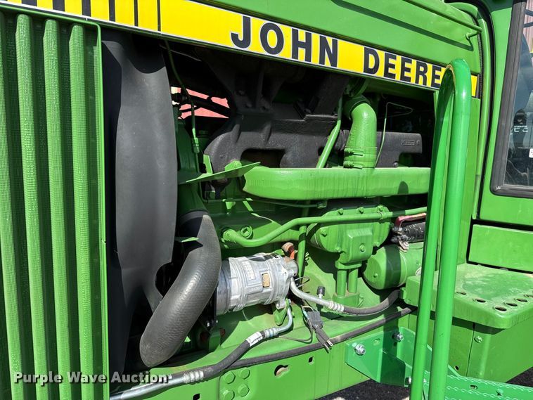 image for item EU5371 1980 John Deere 4440 tractor