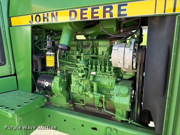 image for item EU5371 1980 John Deere 4440 tractor