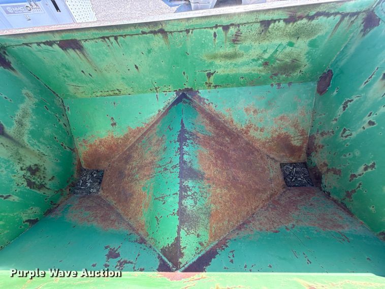 image for item EU5407 Larson 400 spreader