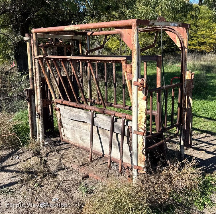 image for item EU6205 WW squeeze chute