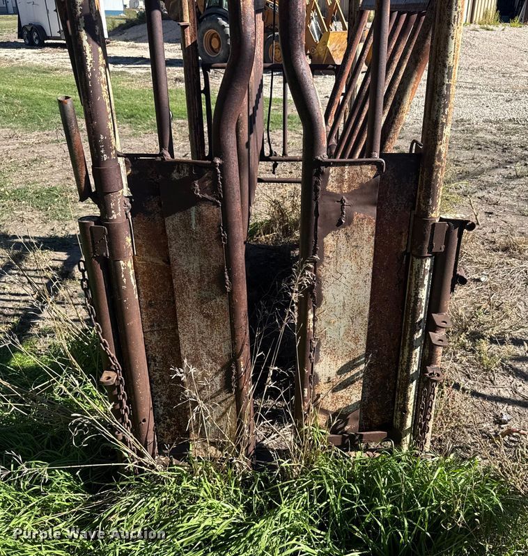 image for item EU6205 WW squeeze chute