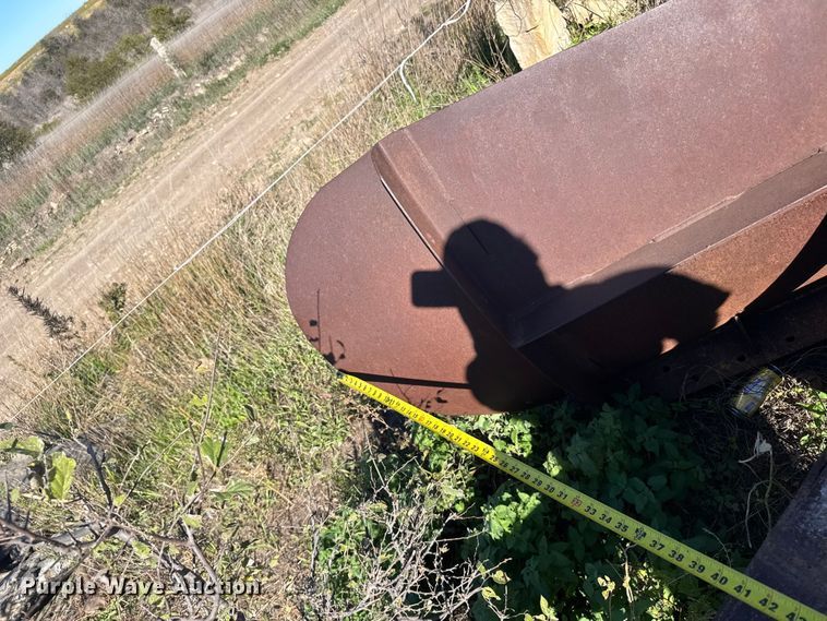 image for item EU6211 V-plow