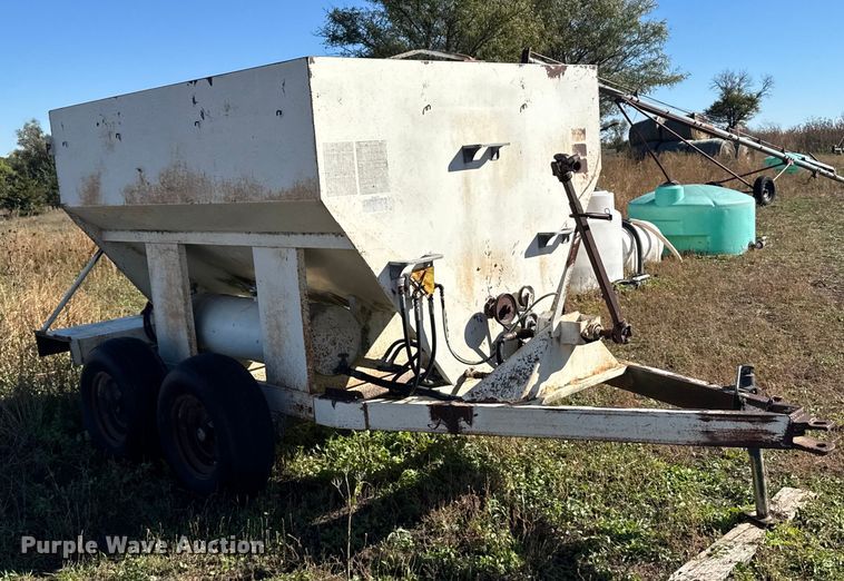 image for item EU6213 Piester spreader