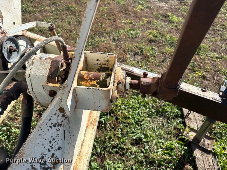 image for item EU6213 Piester spreader