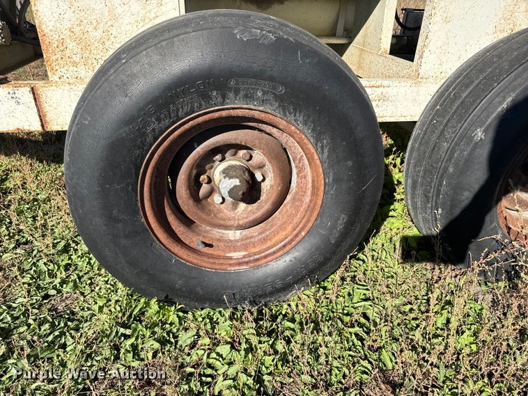 image for item EU6213 Piester spreader