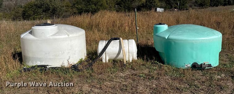 image for item EU6214 (3) water tanks