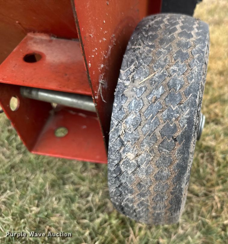 image for item EU6237 Westfield MK100 auger