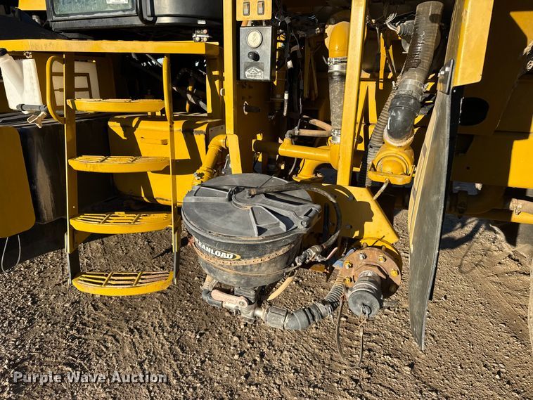 image for item EU6280 2012 TerraGator 8204 sprayer