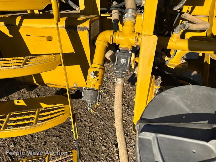 image for item EU6280 2012 TerraGator 8204 sprayer