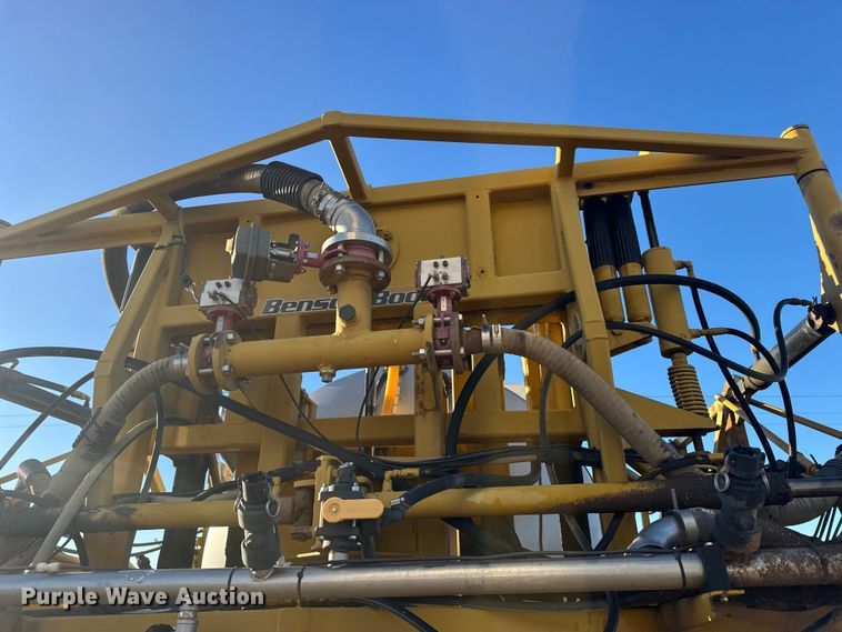image for item EU6280 2012 TerraGator 8204 sprayer