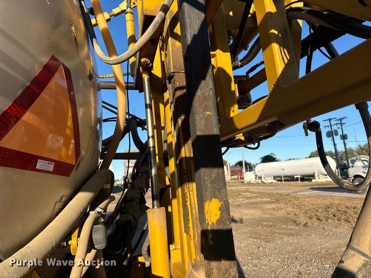 image for item EU6280 2012 TerraGator 8204 sprayer