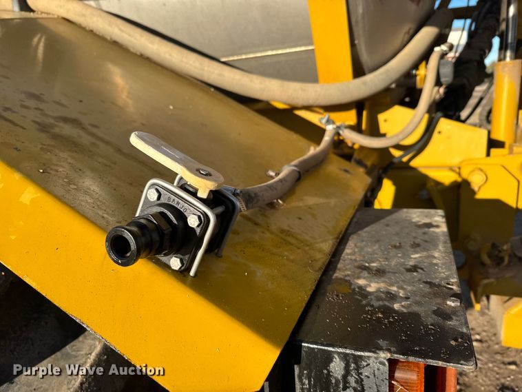 image for item EU6280 2012 TerraGator 8204 sprayer