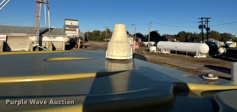 image for item EU6280 2012 TerraGator 8204 sprayer