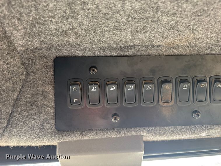 image for item EU6280 2012 TerraGator 8204 sprayer