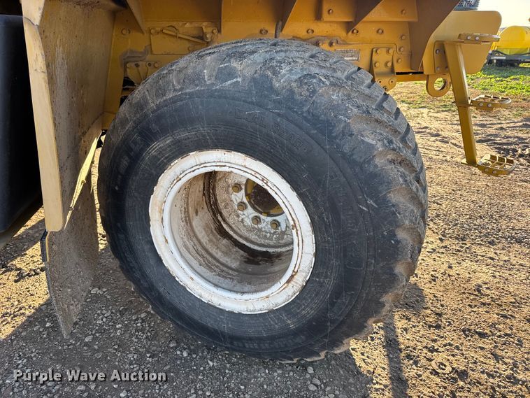 image for item EU6280 2012 TerraGator 8204 sprayer