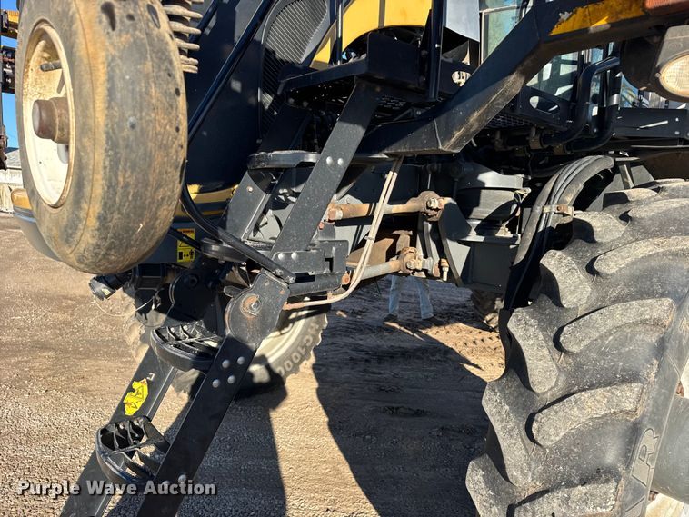 image for item EU6282 2012 RoGator RG1300 sprayer