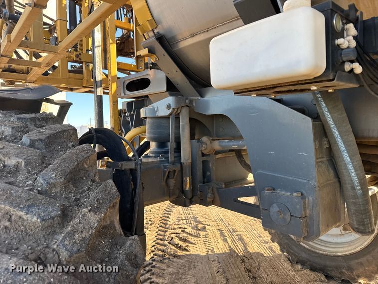 image for item EU6282 2012 RoGator RG1300 sprayer