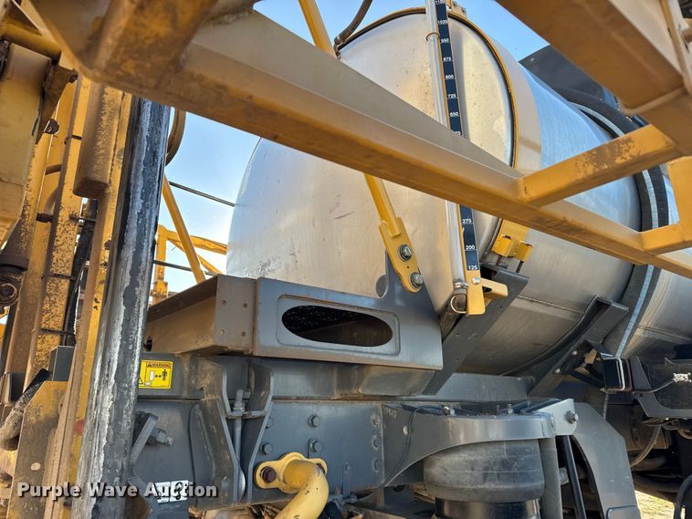 image for item EU6282 2012 RoGator RG1300 sprayer