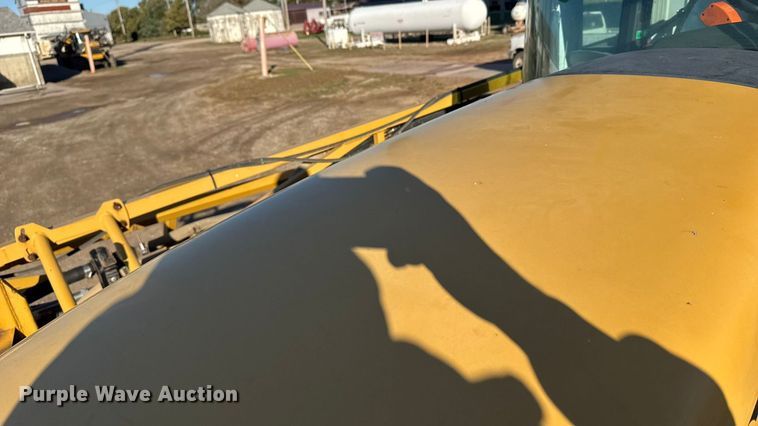 image for item EU6282 2012 RoGator RG1300 sprayer