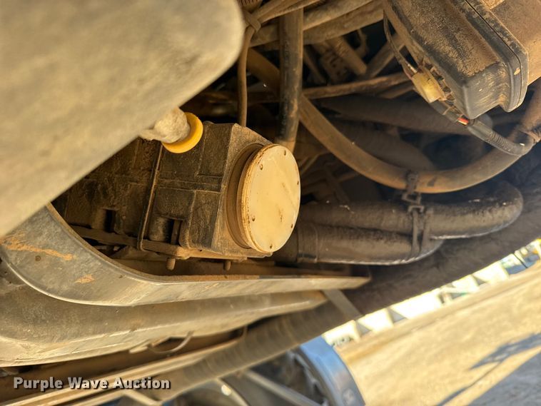 image for item EU6282 2012 RoGator RG1300 sprayer