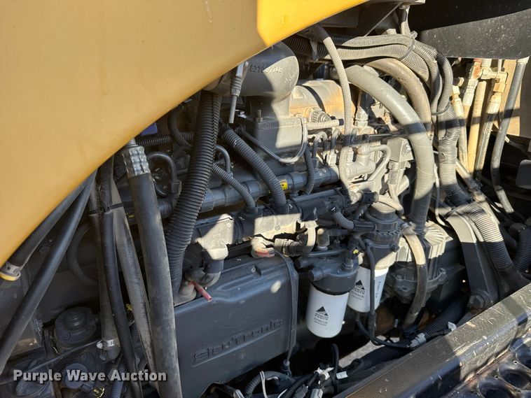 image for item EU6282 2012 RoGator RG1300 sprayer