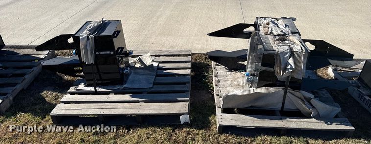 image for item EU6322  (3) Great Plains hydraulic tanks