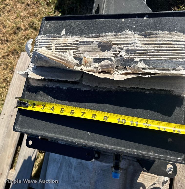 image for item EU6322  (3) Great Plains hydraulic tanks