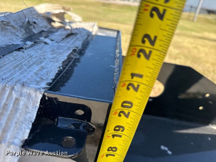 image for item EU6322  (3) Great Plains hydraulic tanks