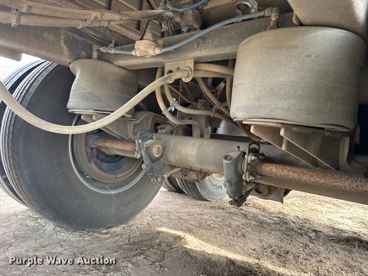 image for item EU6326 2018 Timpte, Inc Timpte grain trailer