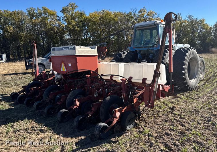 image for item EU6329 Case 955 Cycle Air planter