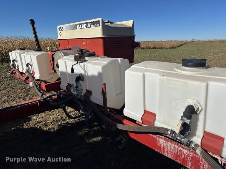 image for item EU6329 Case 955 Cycle Air planter