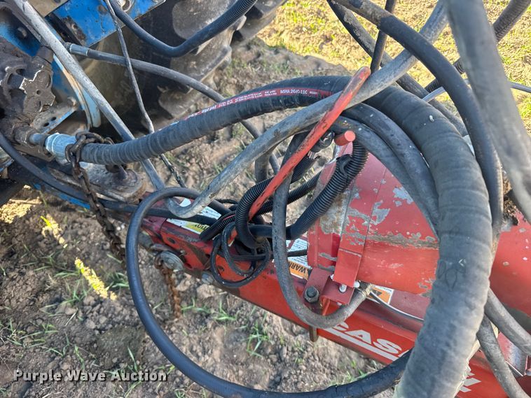 image for item EU6329 Case 955 Cycle Air planter