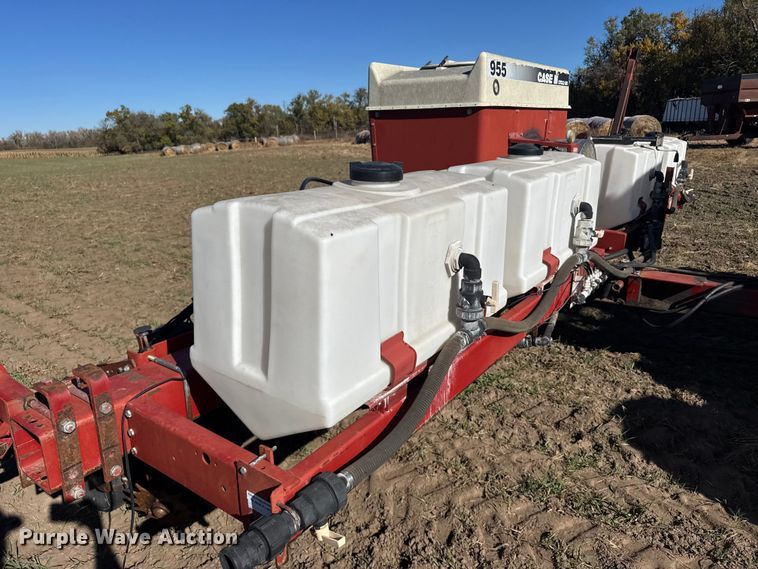 image for item EU6329 Case 955 Cycle Air planter