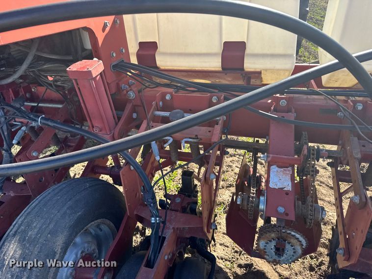 image for item EU6329 Case 955 Cycle Air planter